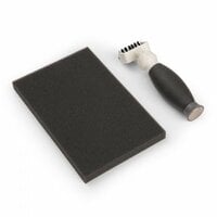 Sizzix - Accessory - Die Brush with Magnetic Pickup Tool