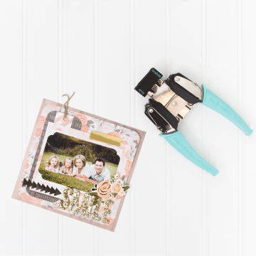 We R Memory Keepers Crop-A-Dile Angle & Photo Punch {W115}